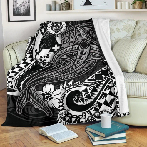 Tonga Premium Blanket  - White Shark Polynesian Tattoo 1