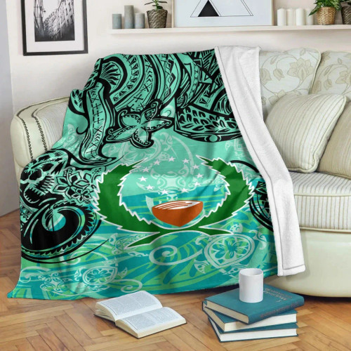 Pohnpei Premium Blanket - Vintage Floral Pattern Green Color 1