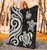 New Caledonia Premium Blanket - White Tentacle Turtle 4