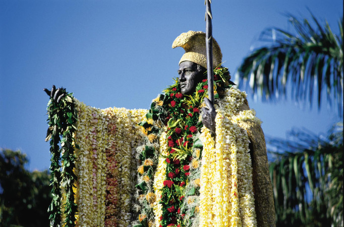 9 Surprising Facts About Hawaii's Famous King Kamehameha and His Statue