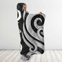 Pohnpei Hooded Blanket - White Tentacle Turtle 4