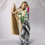 YAP Polynesian Hooded Blanket - Summer Plumeria (White) 3