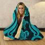 Samoa Hooded Blanket - Turquoise Tentacle Turtle 4