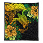 Hawaii Premium Quilt Hawaii Polynesian Turtle Tropical Gardient Yellow