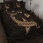 Hawaii Quilt Bed Set Hawaiian Native Map Hammerhead Shark Gold