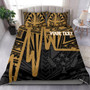 Kosrae Personalised Bedding Set - Kosrae Seal In Heartbeat Patterns Style (Gold) 1