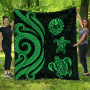 Tahiti Polynesian Premium Quilt - Green Tentacle Turtle 1