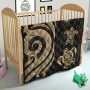 Marshall Islands Premium Quilt - Gold Tentacle Turtle 7