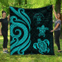 Niue Premium Quilt - Turquoise Tentacle Turtle 1