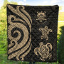 Tuvalu Premium Quilt - Gold Tentacle Turtle 10