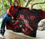 Hawaii Polynesian Premium Quilt - Turtle With Blooming Hibiscus Red 8