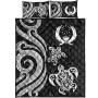 Pohnpei Quilt Bed Set - White Tentacle Turtle 5