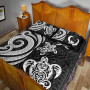 Pohnpei Quilt Bed Set - White Tentacle Turtle 4