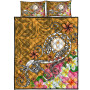 Kosrae Quilt Bed Set - Turtle Plumeria (Gold) 3