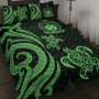Samoa Quilt Bed Set - Green Tentacle Turtle 1