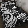 Tokelau Quilt Bed Set - White Tentacle Turtle 1