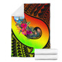 Guam Premium Blanket - Polynesian Hook And Hibiscus (Raggae) 7