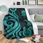 Tuvalu Premium Blanket - Turquoise Tentacle Turtle 5