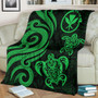 Polynesian Hawaii Premium Blanket - Green Tentacle Turtle 2