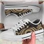 Marshall Islands Low Top Canvas Shoes - Gold Tentacle Turtle 5
