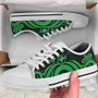 Hawaii Low Top Canvas Shoes - Green Tentacle Turtle 8