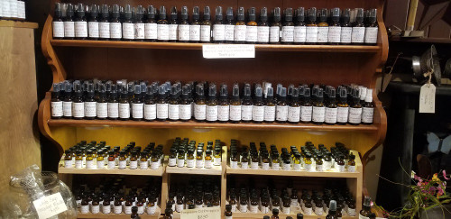 CHECK OUT OUT HIGH GRADE FRAGRANCE OILS AND MISTERS. WHETHER YOUR REFRESHING YOUR POTPOURRI, GETTING UNPLEASANT SMELLS OUT OF YOUR HOME, OR JUST WANT A LITTLE AROMATHERAPY, WE HAVE THE BEST SCENTS AROUND.
