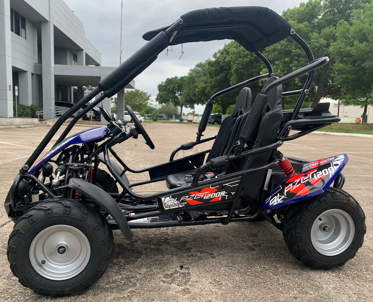 The all new TrailMaster Blazer i200R Electric Mid-Sized Go-Kart for kids, teens, and young adults.