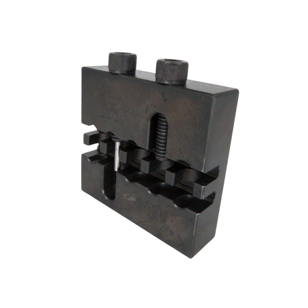 420 Chain Breaker (3724)