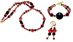 Crimson Dynasty Beaded Jewelry Making Set Crimson Dynasty Beaded Jewelry Making Set