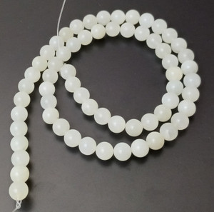 6mm Round Semiprecious Gemstone Beads - New Jade 6mm Round Semiprecious Gemstone Beads - New Jade