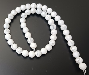 8mm Round Semiprecious Gemstone Beads - White Howlite 8mm Round Semiprecious Gemstone Beads - White Howlite