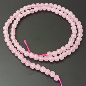 4mm Round Semiprecious Gemstone Beads - Rose Quartz 4mm Round Semiprecious Gemstone Beads - Rose Quartz