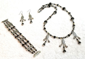 Twilight Shadows Beaded Jewelry Making Set Twilight Shadows Beaded Jewelry Making Set