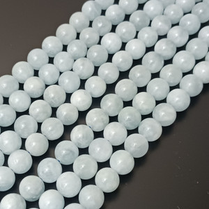 8mm Round Semiprecious Gemstone Beads - Aquamarine 8mm Round Semiprecious Gemstone Beads - Aquamarine
