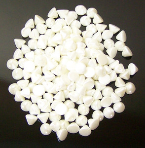 4mm Czech Glass Button Beads - Alabaster Pastel Light Cream