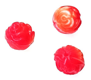 Czech Glass 13mm Rose Flower Beads - Cream Red Czech Glass 13mm Rose Flower Beads - Cream Red