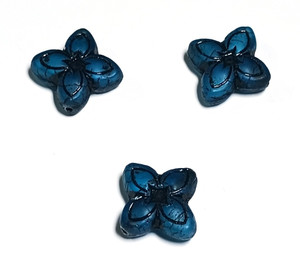 Prussian Blue 17mm 4-Petal Lily Flower Beads Prussian Blue 17mm 4-Petal Lily Flower Beads