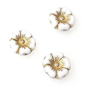 10 Czech Glass 12mm Hawaii Flower Beads - Chalk Gold Inlay 10 Czech Glass 12mm Hawaii Flower Beads - Chalk Gold Inlay