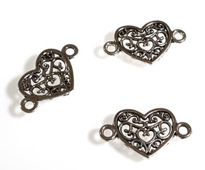 Antique Silver-Plated 21x12mm Heart Connectors Antique Silver-Plated 21x12mm Heart Connectors