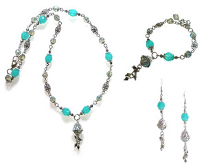 Floral Fantasy DIY Beaded Jewelry Making Set Floral Fantasy DIY Beaded Jewelry Making Set