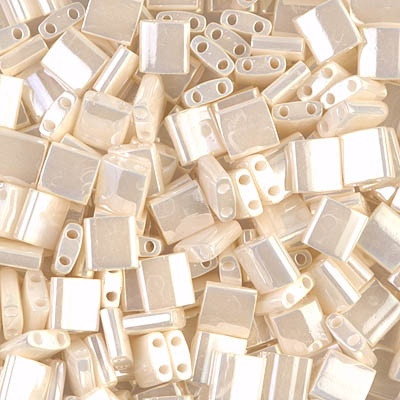 TILA 5mm Beads - ANTIQUE IVORY PEARL CEYLON
