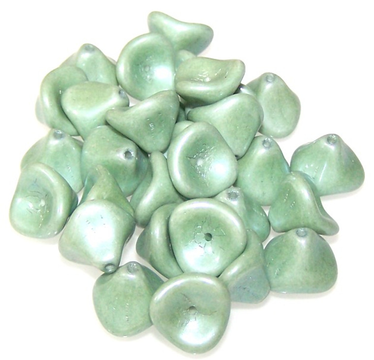 Czech Glass 10x12mm 3-Petal Flower Beads - Chalk White Teal Luster