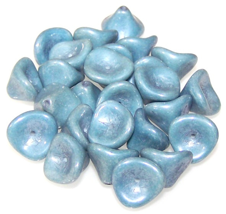 Czech Glass 10x12mm 3-Petal Flower Beads - Chalk White Baby Blue Luster