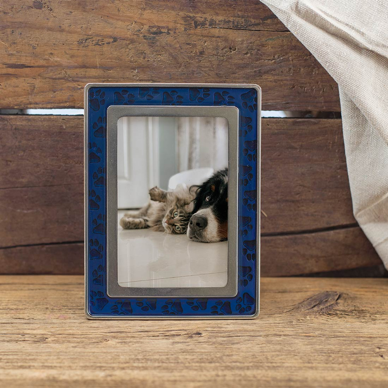 9 x 9.25 'Beloved Friend' Wood 4x6 Pet Memorial Photo Frame