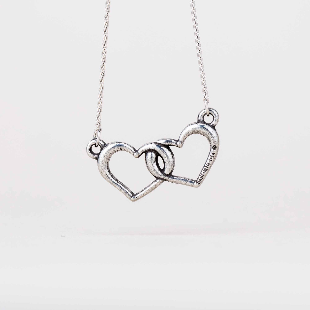 Elegant 925 Sterling Silver Heart Pendant Necklace for Women - China Heart  Pendant and Heart Necklace price | Made-in-China.com