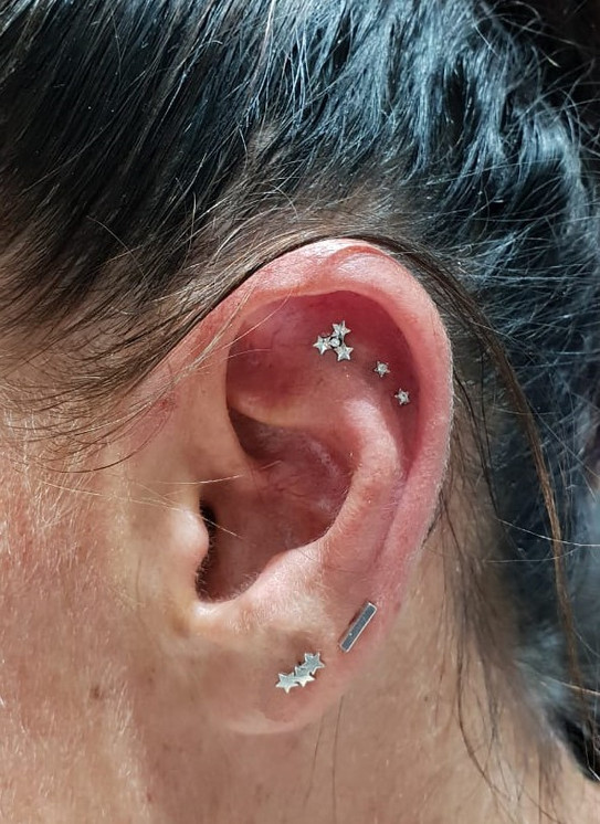 18K Solid Gold Tiny Star w/cz Flatback Threaded Ear stud