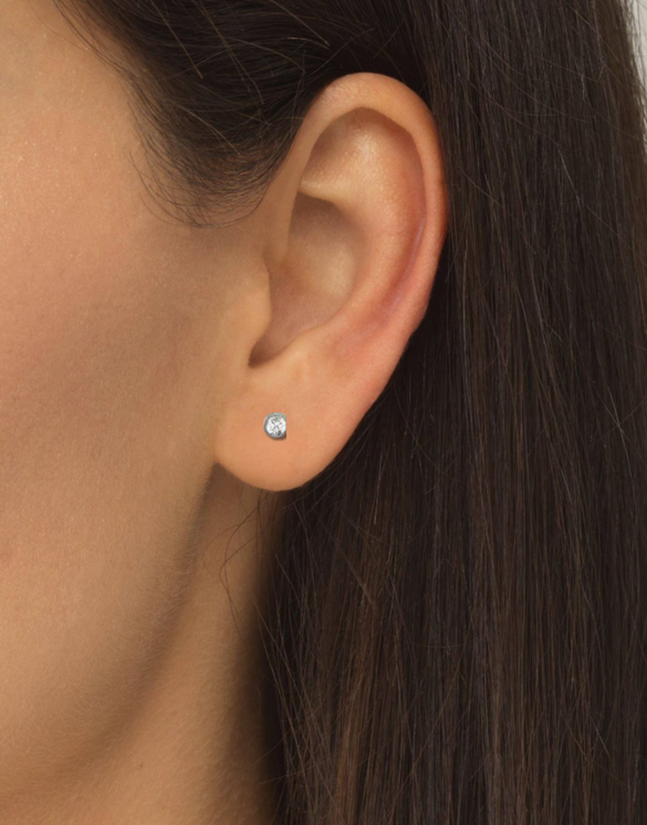 4mm Medical Grade Titanium Bezel Set Ear Studs