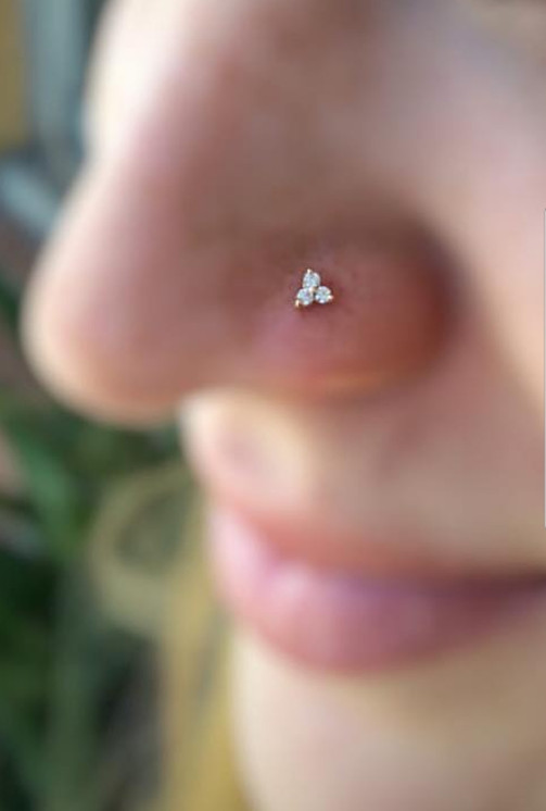 Pierced Nose with a 18K "L" Bend Nose Pin with Ball End with CZ Trinity