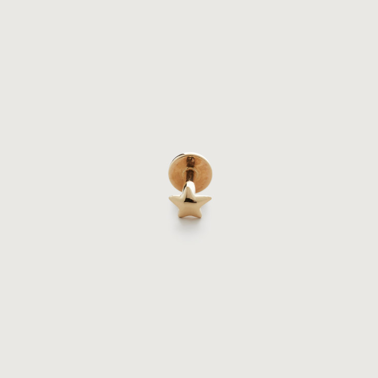Plain Gold Star Threaded Stud in 18K