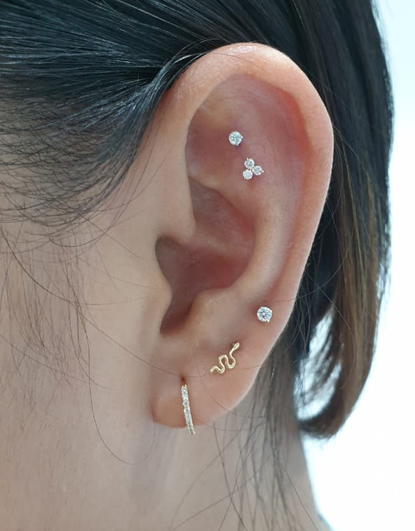 Serpentine Threaded Stud